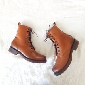 FRYE | Veronica Combat Boots | Size 7.5